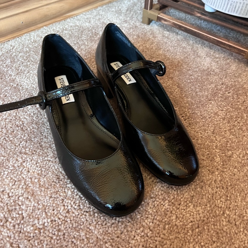 steve madden mary jane’s